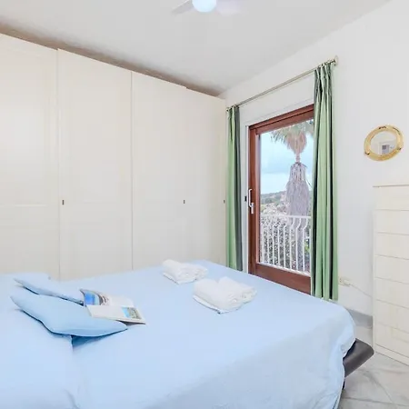 Appartement Penthouse Tavolara View - 1 Min